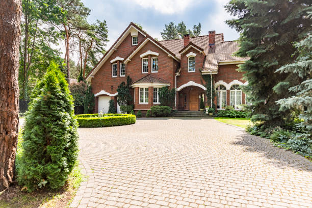 Best Professional Driveway Pavers  in New Castle Northwest, PA
